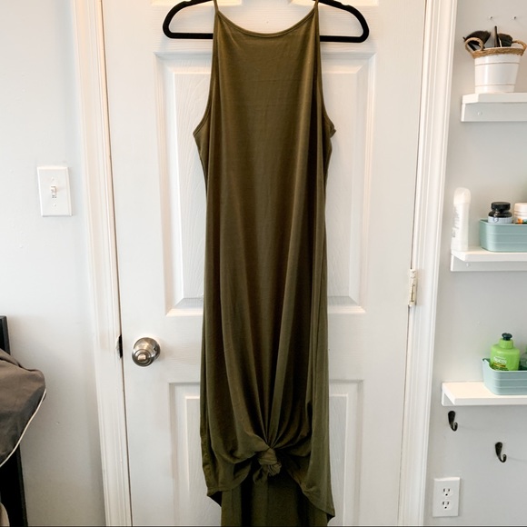 Dresses & Skirts - Olive Green Maxi Dress
